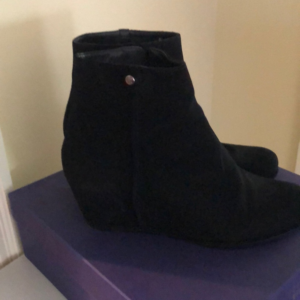 Stuart Weitzman Wedge Boots - image 1